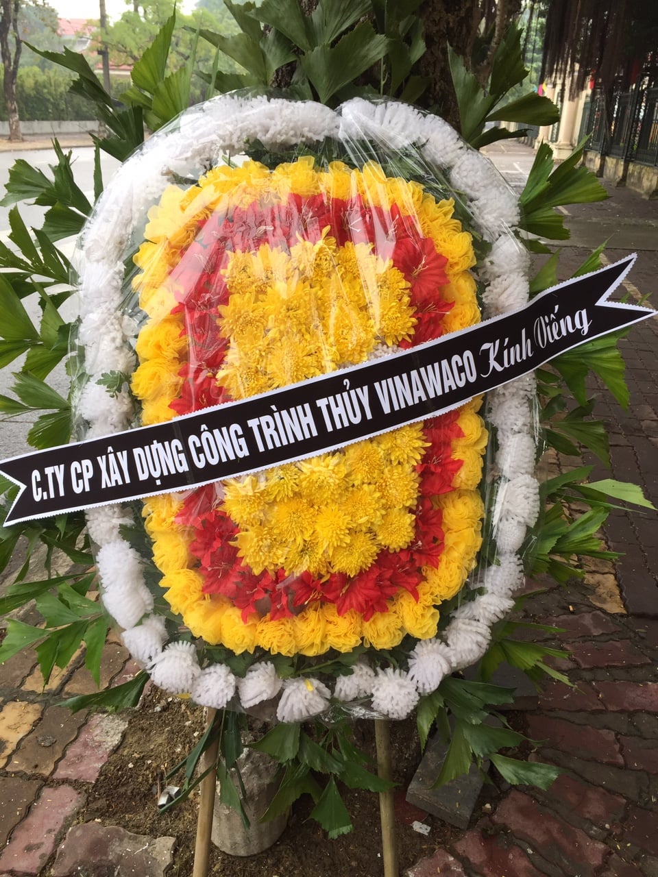 Hoa chia buồn CB20